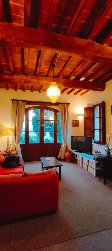 Living room with direct access to the garden